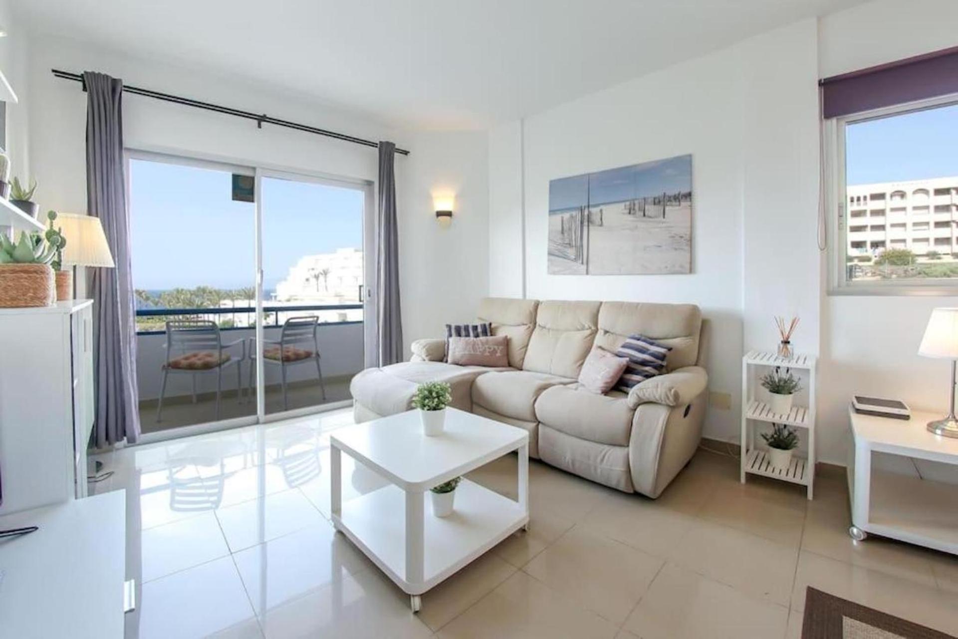 Amazing 2 Bedroom Flat With Beachfront And Pool, Paraiso Del Sur A306 Playa Paraiso  Exteriör bild