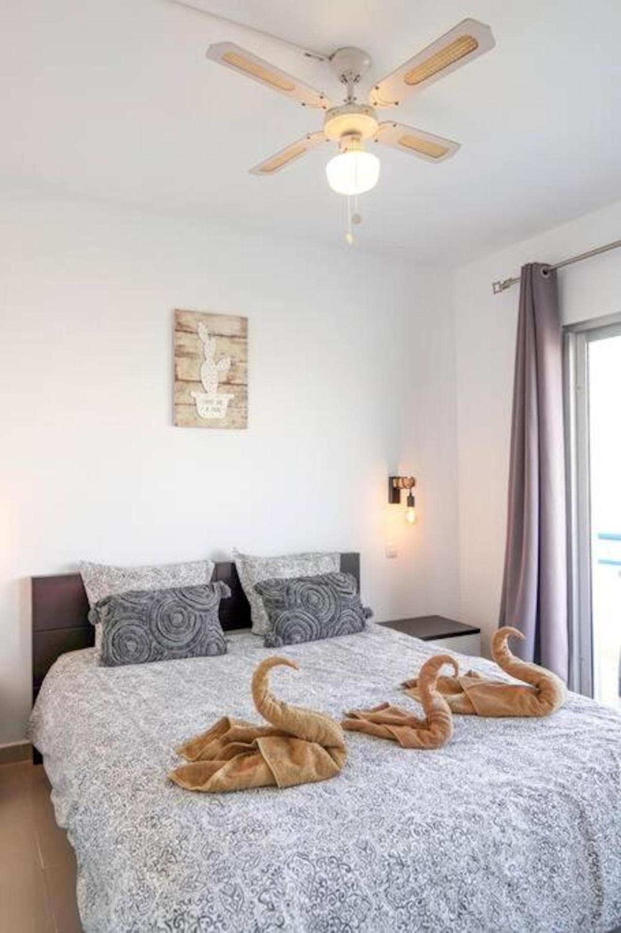 Amazing 2 Bedroom Flat With Beachfront And Pool, Paraiso Del Sur A306 Playa Paraiso  Exteriör bild