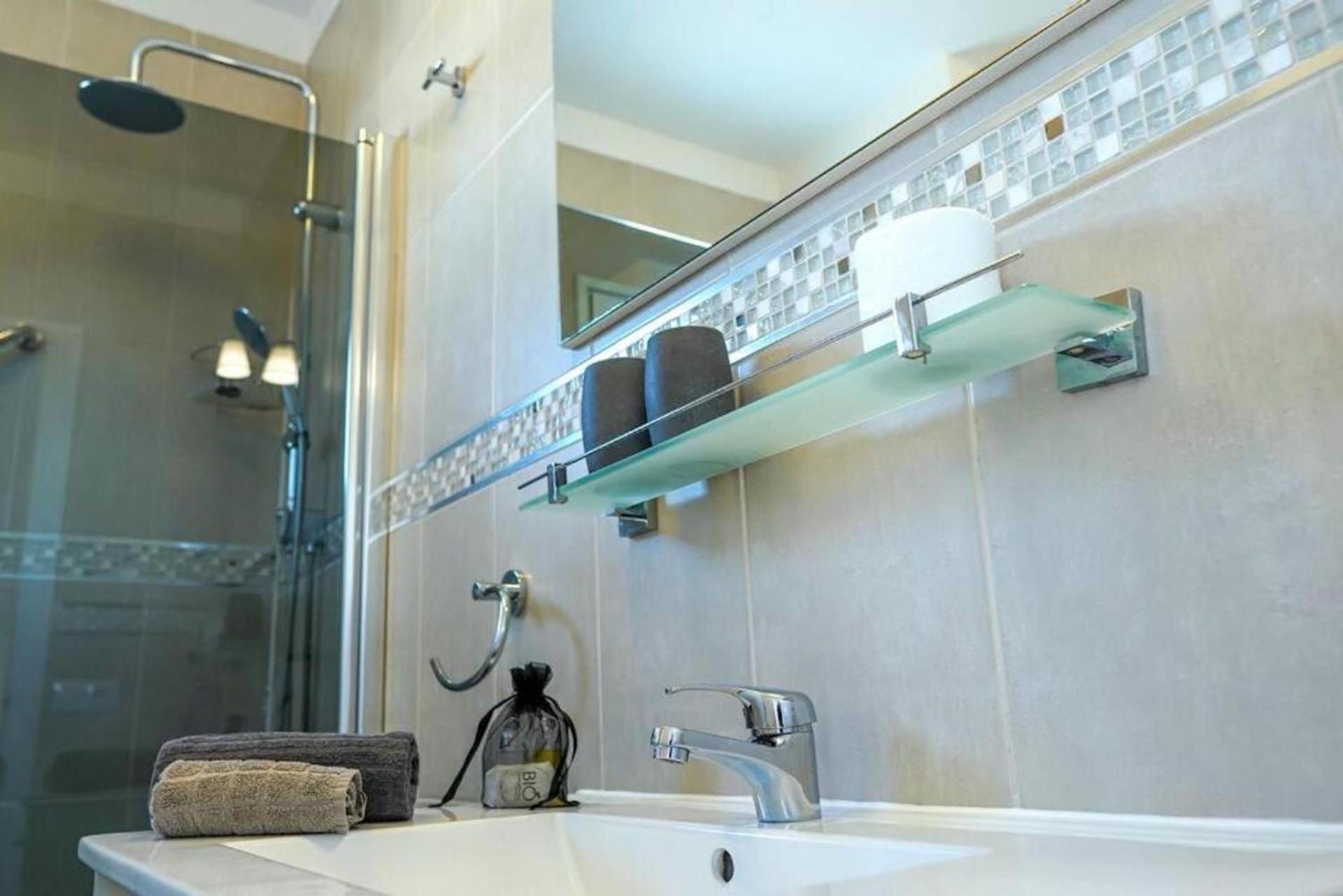 Amazing 2 Bedroom Flat With Beachfront And Pool, Paraiso Del Sur A306 Playa Paraiso  Exteriör bild