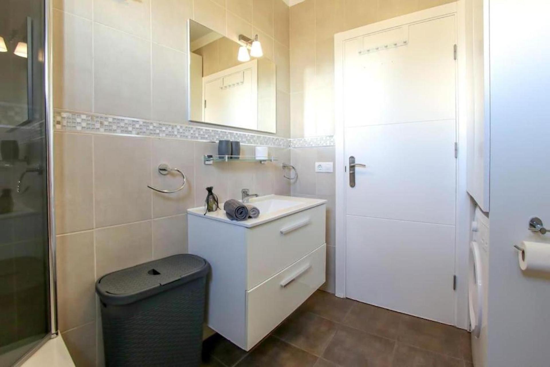 Amazing 2 Bedroom Flat With Beachfront And Pool, Paraiso Del Sur A306 Playa Paraiso  Exteriör bild